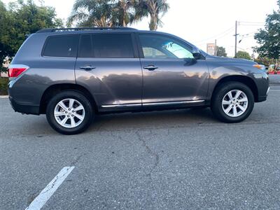 2013 Toyota Highlander Plus - Photo 17 - Fremont, CA 94536