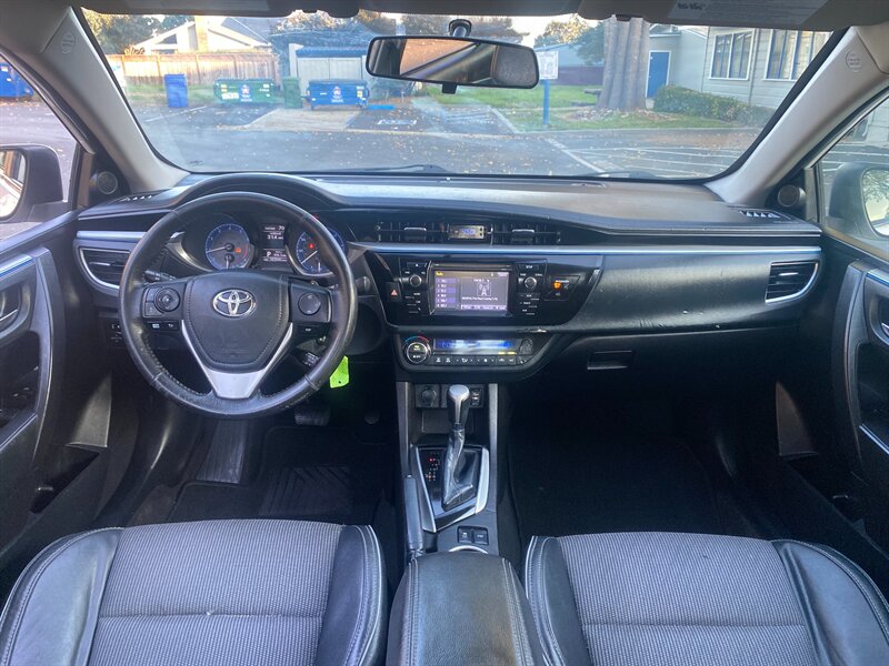 2015 Toyota Corolla S Plus  
