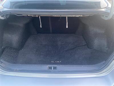 2012 Nissan Altima 2.5 S   - Photo 11 - Fremont, CA 94536