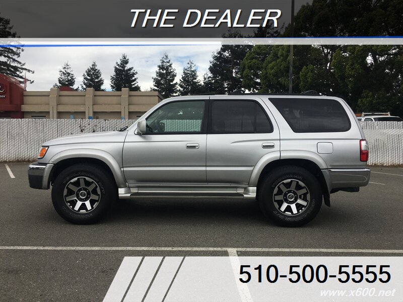 2002 Toyota 4Runner SR5   - Photo 1 - Fremont, CA 94536