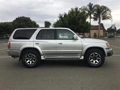 2002 Toyota 4Runner SR5   - Photo 8 - Fremont, CA 94536