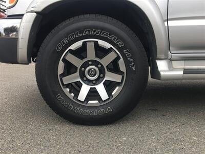 2002 Toyota 4Runner SR5   - Photo 18 - Fremont, CA 94536