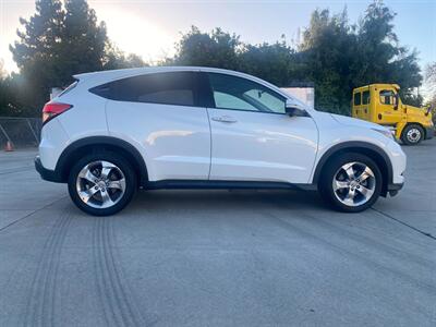 2017 Honda HR-V EX 2WD CVT SUV - Photo 19 - Fremont, CA 94536