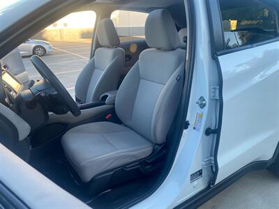 2017 Honda HR-V EX 2WD CVT SUV - Photo 8 - Fremont, CA 94536