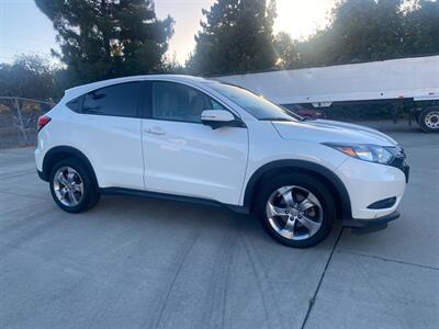 2017 Honda HR-V EX 2WD CVT SUV - Photo 15 - Fremont, CA 94536