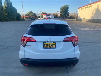 2017 Honda HR-V EX 2WD CVT SUV - Photo 25 - Fremont, CA 94536