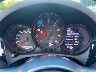 2018 Porsche Macan   - Photo 40 - Fremont, CA 94536