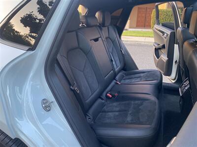 2018 Porsche Macan   - Photo 23 - Fremont, CA 94536