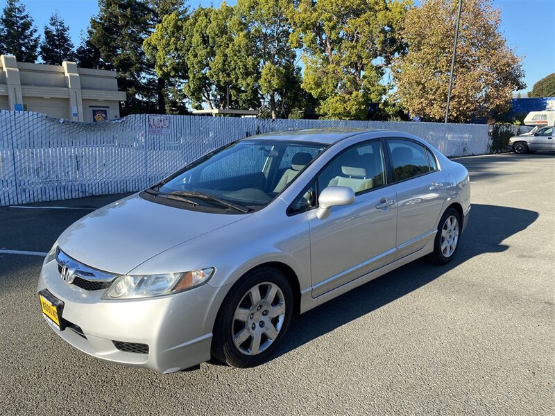 2011 Honda Civic LX photo 3
