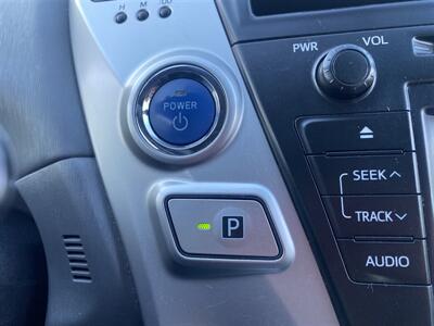 2012 Toyota Prius v Two - Photo 17 - Fremont, CA 94536