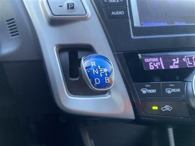 2012 Toyota Prius v Two - Photo 11 - Fremont, CA 94536
