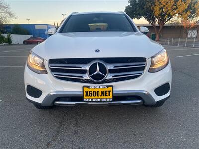 2018 Mercedes-Benz GLC 300   - Photo 5 - Fremont, CA 94536