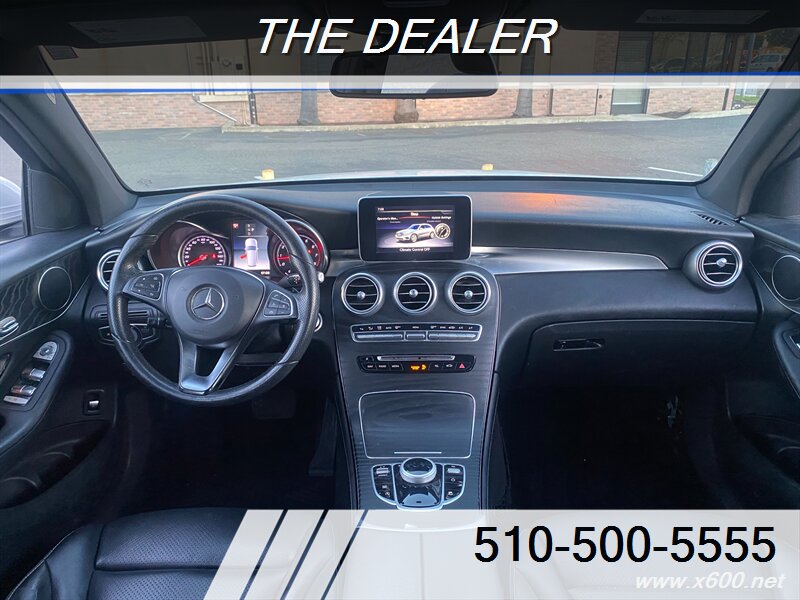 2018 Mercedes-Benz GLC 300  