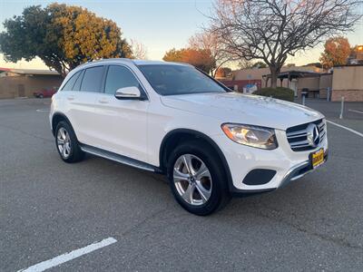 2018 Mercedes-Benz GLC 300   - Photo 9 - Fremont, CA 94536