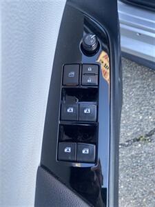 2017 Toyota Prius Prime Plus   - Photo 8 - Fremont, CA 94536