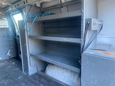 2014 Chevrolet Express 2500 1 Owner - Photo 21 - Fremont, CA 94536