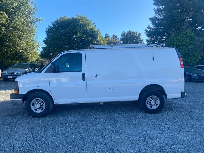 2014 Chevrolet Express 2500  1 Owner
