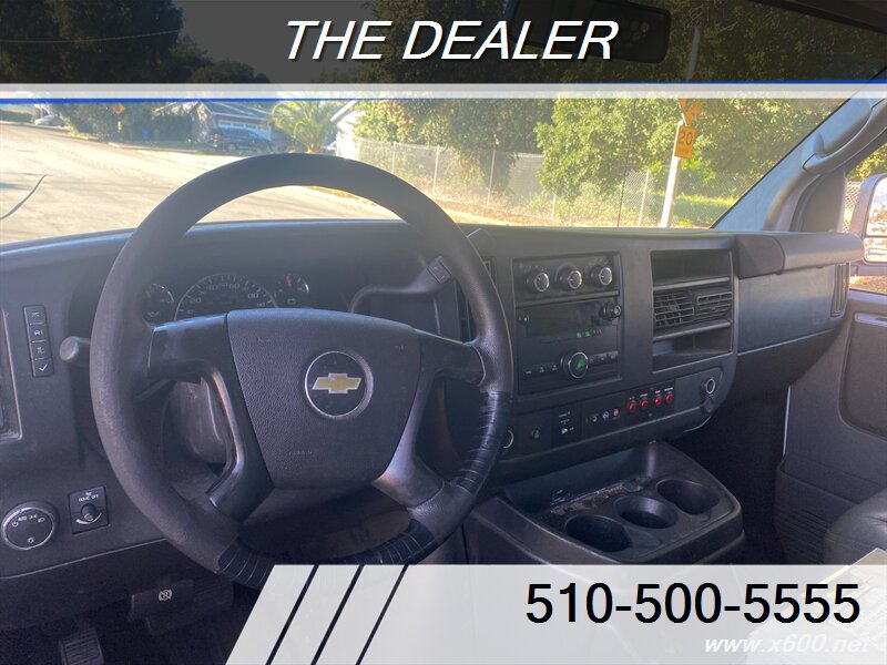 2014 Chevrolet Express 2500  1 Owner