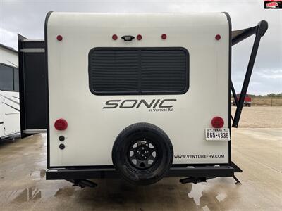 2022 VENTURE RV SONIC 231VRL   - Photo 23 - Waco, TX 76712