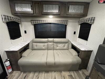 2022 VENTURE RV SONIC 231VRL   - Photo 6 - Waco, TX 76712