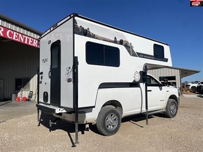 2024 TRAVEL LITE UP COUNTRY 850U   - Photo 4 - Waco, TX 76712