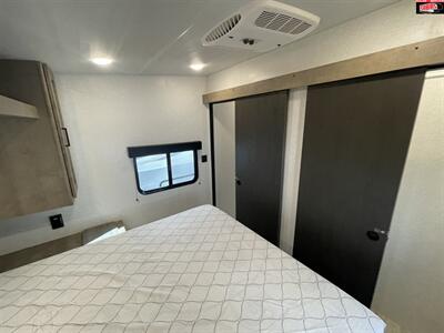 2025 KEYSTONE RV IMPACT 2915   - Photo 33 - Waco, TX 76712