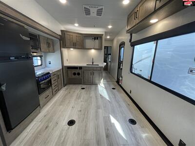 2025 KEYSTONE RV IMPACT 2915   - Photo 26 - Waco, TX 76712