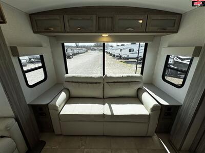 2024 KEYSTONE RV PASSPORT GT 2870RL   - Photo 12 - Waco, TX 76712