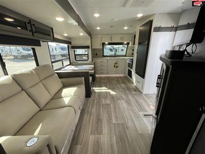 2025 VENTURE RV SPORTTREK 251VFK   - Photo 15 - Waco, TX 76712