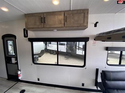 2025 KEYSTONE RV IMPACT 2813   - Photo 20 - Waco, TX 76712