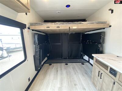 2025 KEYSTONE RV IMPACT 2813   - Photo 50 - Waco, TX 76712