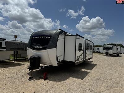 2025 VENTURE RV SPORTTREK TOURING 312VBH   - Photo 3 - Waco, TX 76712