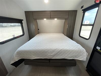 2025 VENTURE RV SONIC 211VDB   - Photo 32 - Waco, TX 76712