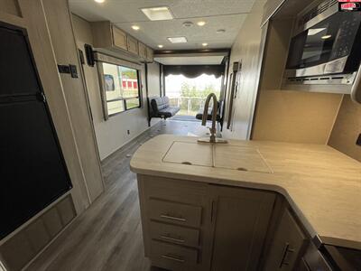 2022 COACHMEN CATALINA 30THS   - Photo 23 - Waco, TX 76712