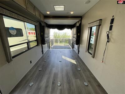 2022 COACHMEN CATALINA 30THS   - Photo 12 - Waco, TX 76712