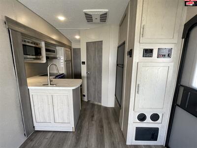 2022 COACHMEN CATALINA 30THS   - Photo 20 - Waco, TX 76712