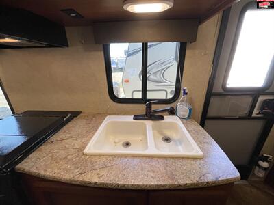 2014 PALOMINO SOLAIRE 163X   - Photo 26 - Waco, TX 76712