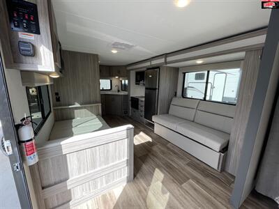 2025 KEYSTONE RV PASSPORT 224RK   - Photo 8 - Waco, TX 76712