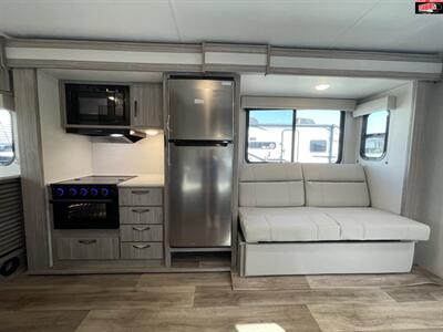 2025 KEYSTONE RV PASSPORT 224RK   - Photo 9 - Waco, TX 76712