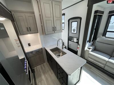 2025 KEYSTONE RV IMPACT 367   - Photo 24 - Waco, TX 76712