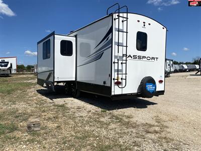 2023 KEYSTONE RV PASSPORT GT 2400RB   - Photo 8 - Waco, TX 76712