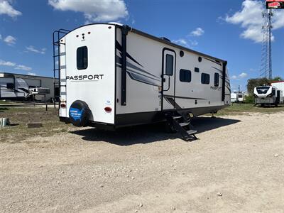 2023 KEYSTONE RV PASSPORT GT 2400RB   - Photo 6 - Waco, TX 76712