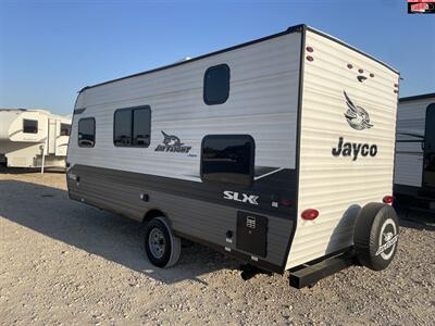 2022 Jayco JAY FLIGHT SLX 174BH   - Photo 6 - Waco, TX 76712