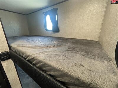 2022 Jayco JAY FLIGHT SLX 174BH   - Photo 18 - Waco, TX 76712