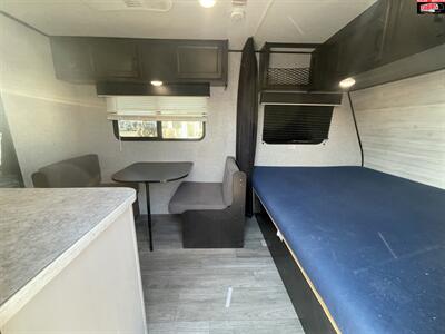 2022 Jayco JAY FLIGHT SLX 174BH   - Photo 10 - Waco, TX 76712