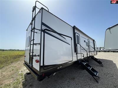 2025 VENTURE RV SPORTTREK TOURING 343VBH   - Photo 13 - Waco, TX 76712