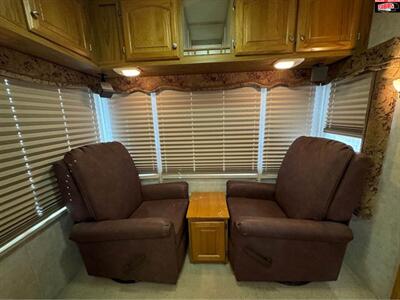 2005 CARRIAGE CAMEO 32RLS   - Photo 10 - Waco, TX 76712