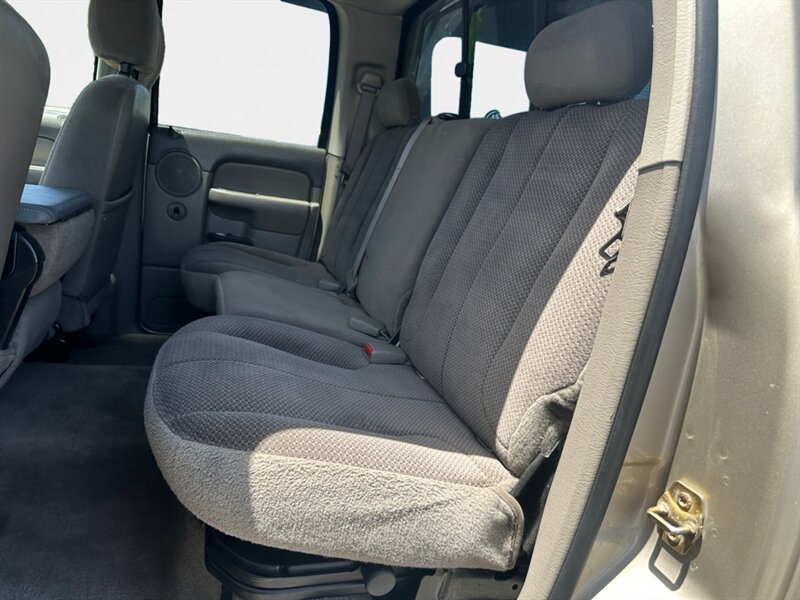 2004 Dodge Ram 3500 ST - Photo 14 - Reno, NV 89502