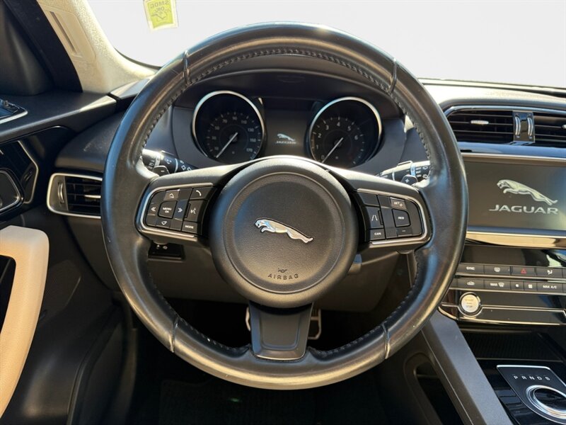 2019 Jaguar F-PACE 25t Premium - Photo 12 - Reno, NV 89502