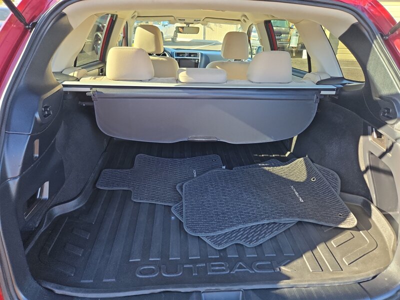 2019 Subaru Outback 2.5i Premium - Photo 16 - Reno, NV 89502